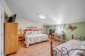 Full Moon Inn